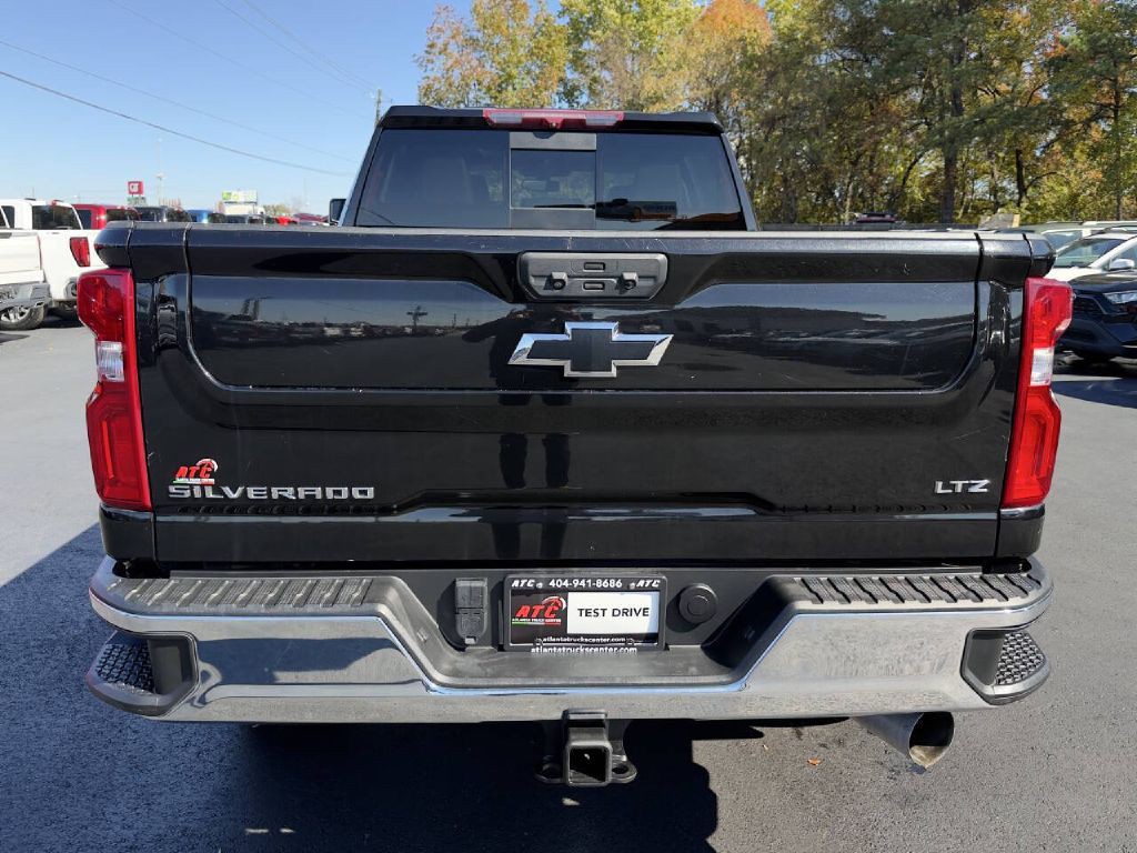 2023 Chevrolet Silverado 1500 Image 7