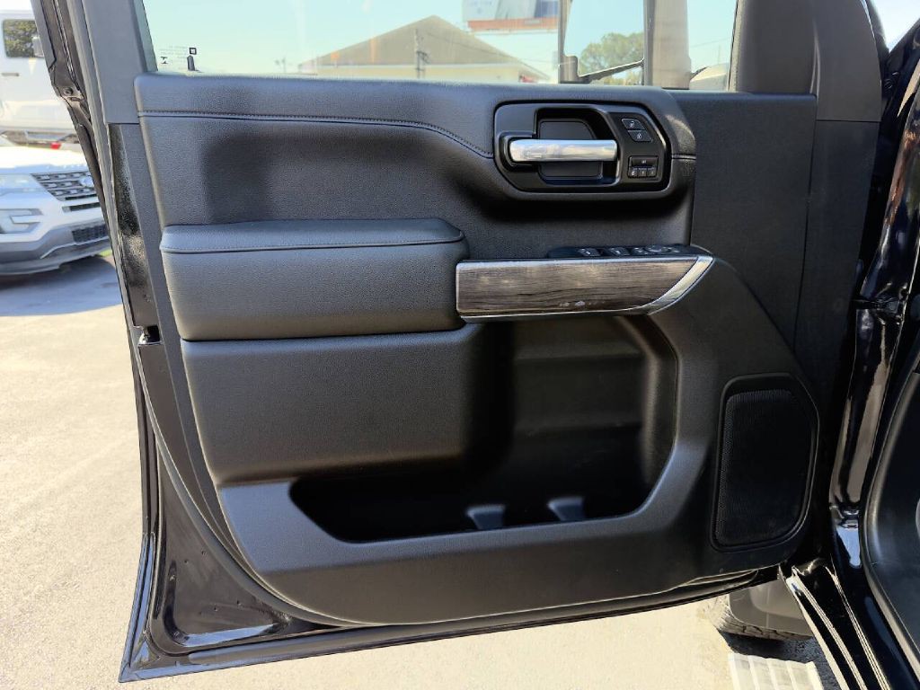 2023 Chevrolet Silverado 1500 Image 37