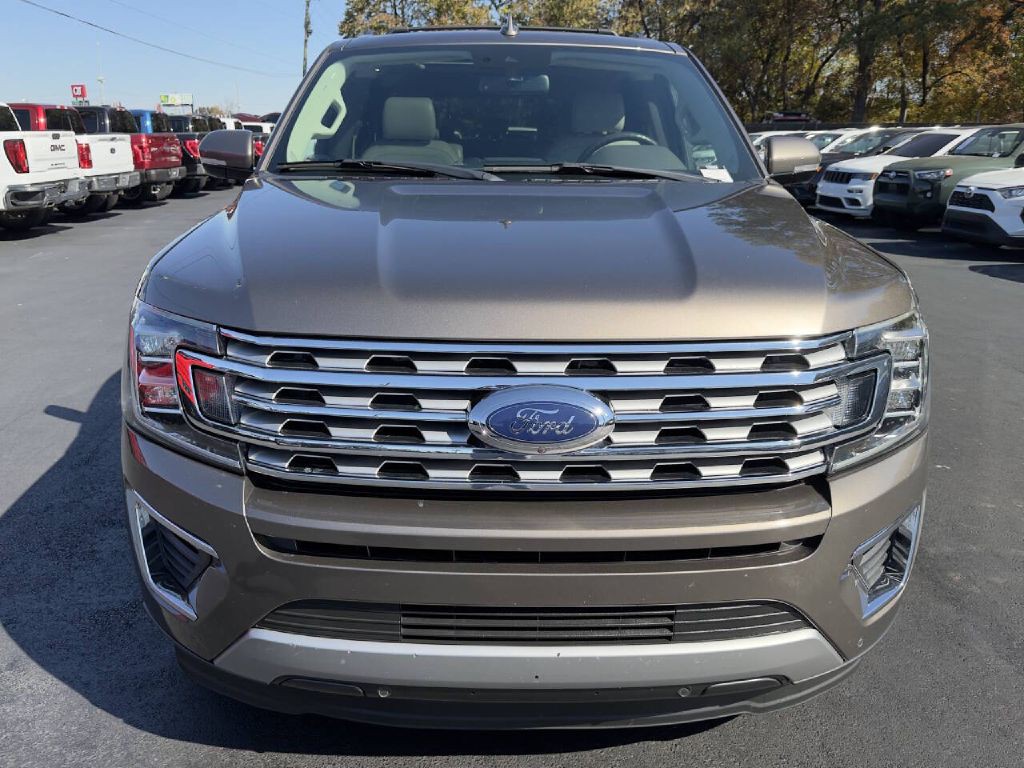2018 Ford Expedition Image 2