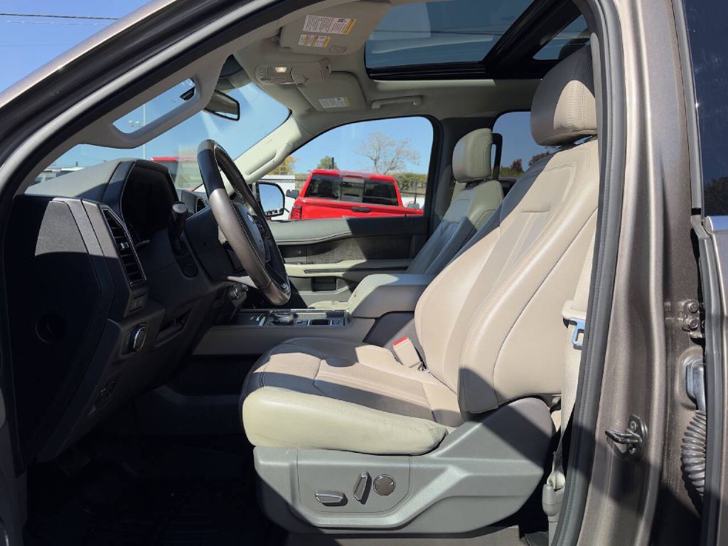 2018 Ford Expedition Image 9