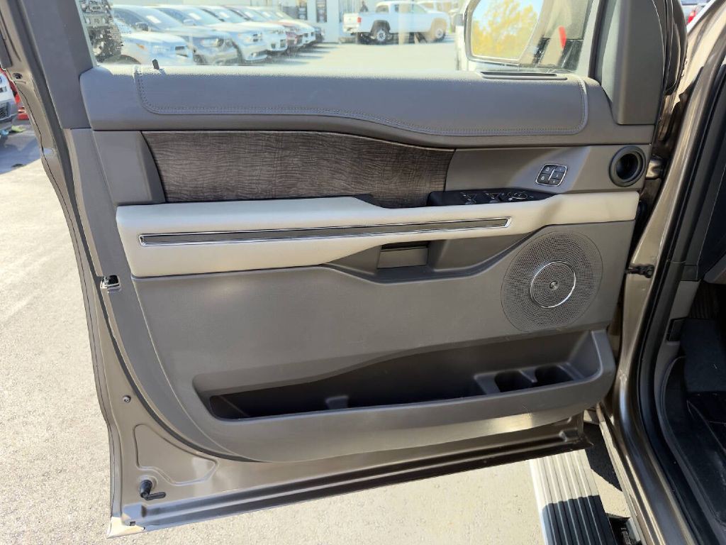 2018 Ford Expedition Image 23