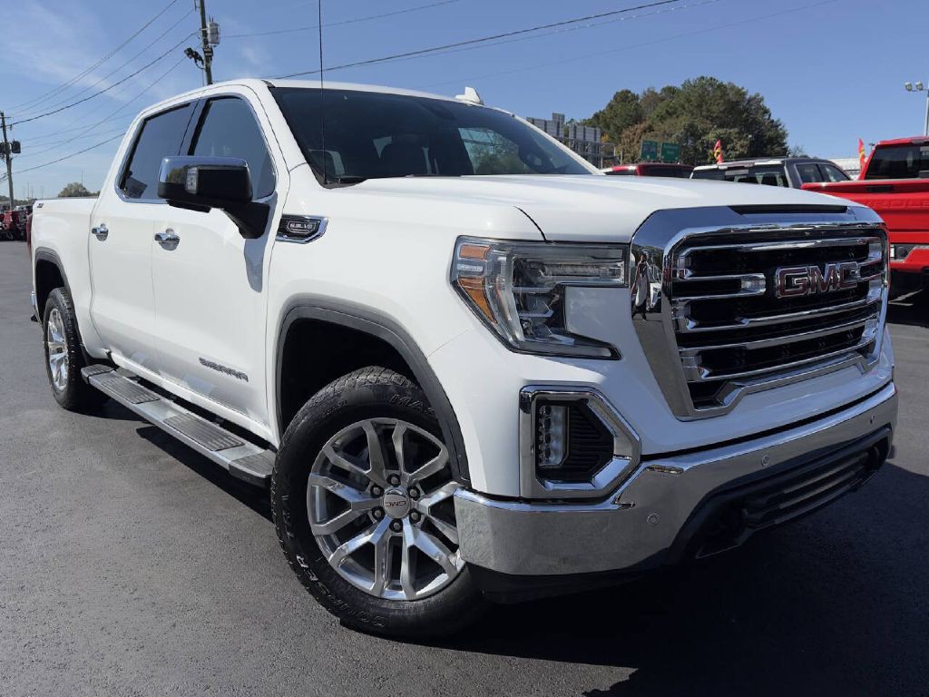 2019 GMC Sierra Image 2