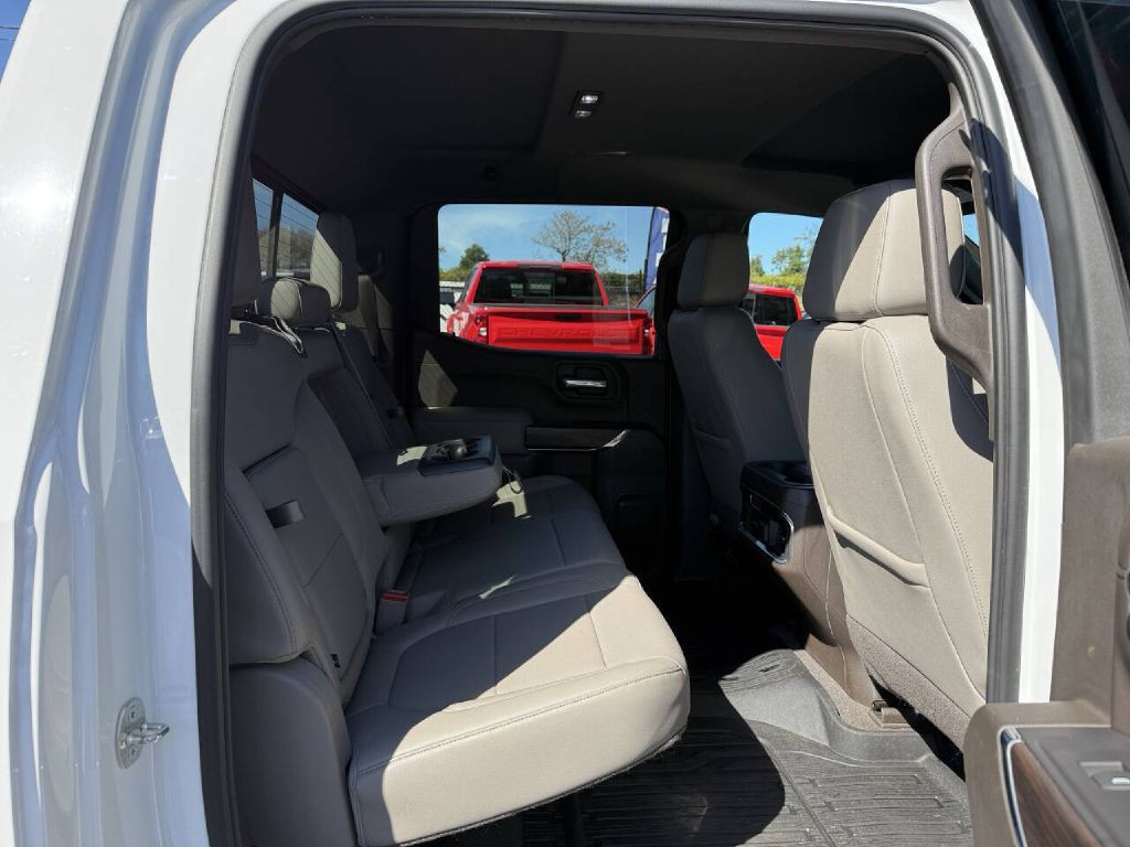 2019 GMC Sierra Image 11