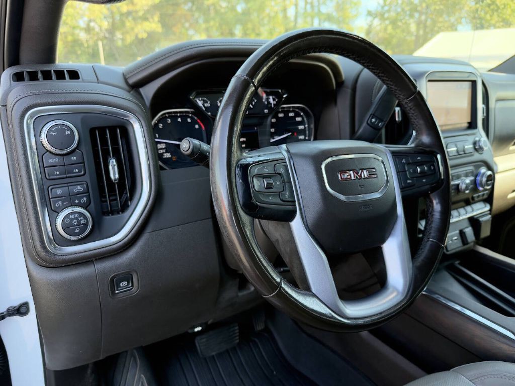 2019 GMC Sierra Image 17