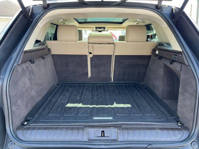 2016 Land Rover Range Rover Sport Image 17