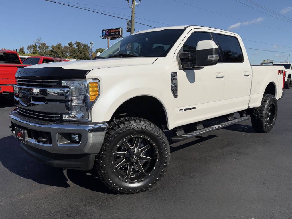 2017 Ford F-250 Image 2