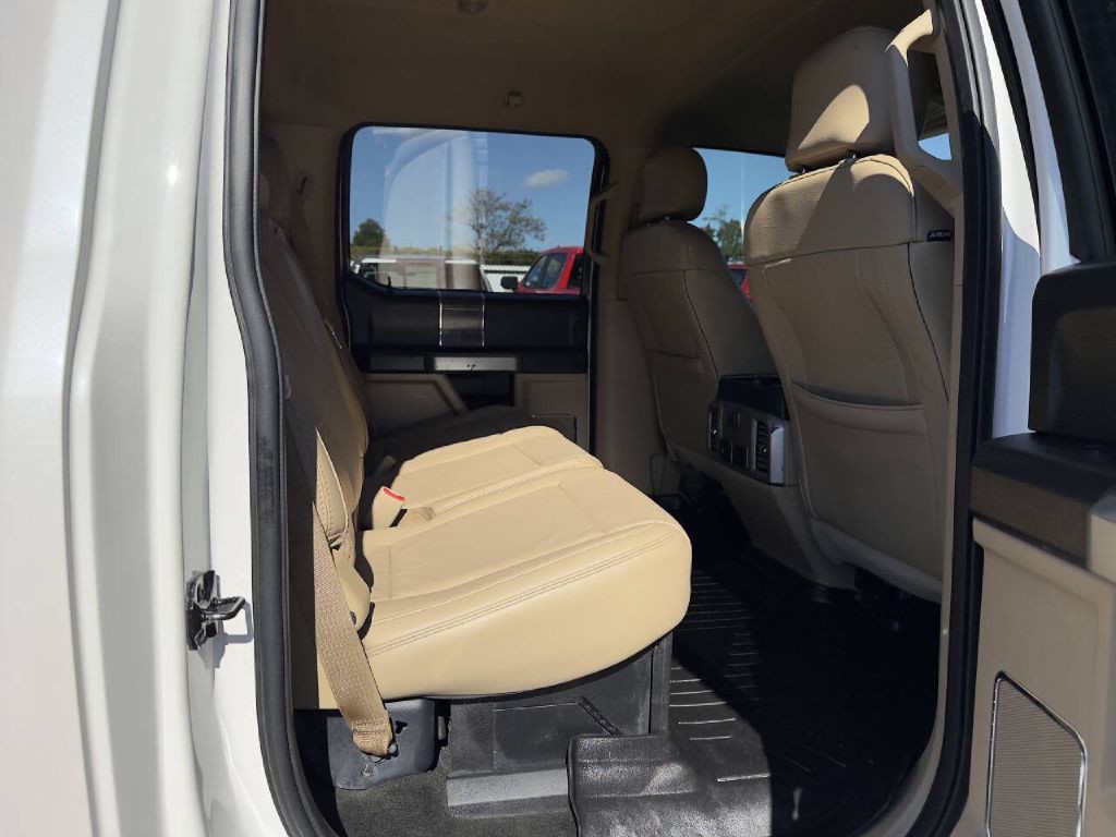 2017 Ford F-250 Image 13