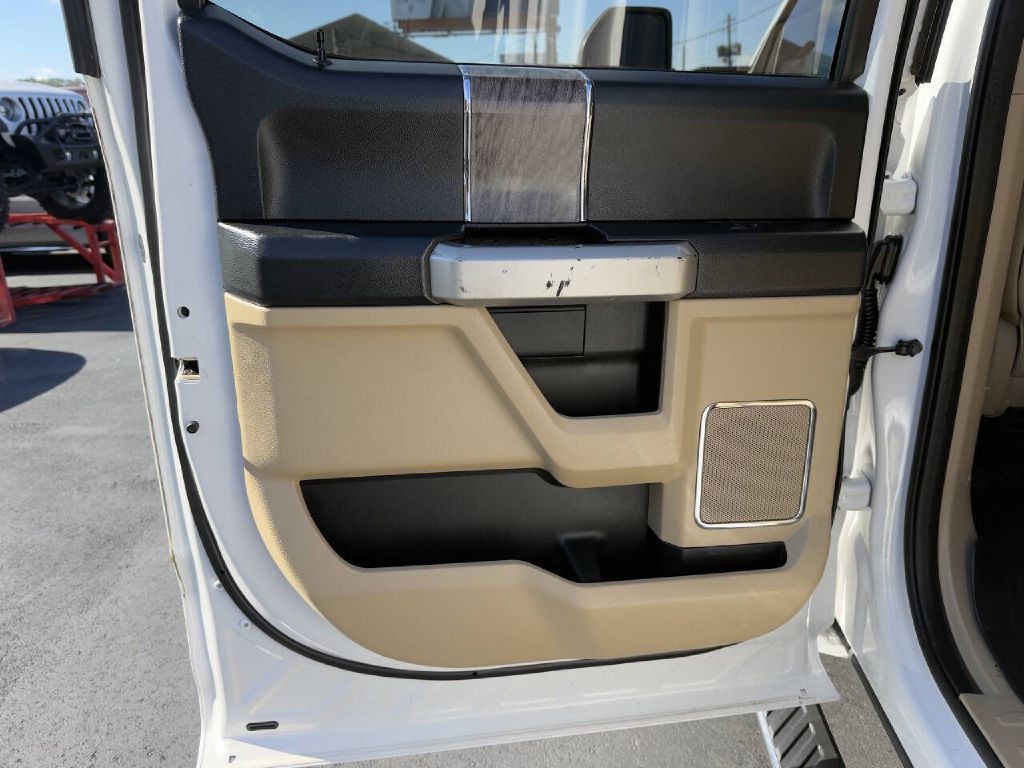 2017 Ford F-250 Image 20