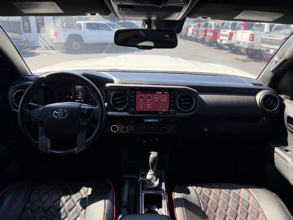 2021 Toyota Tacoma Image 13