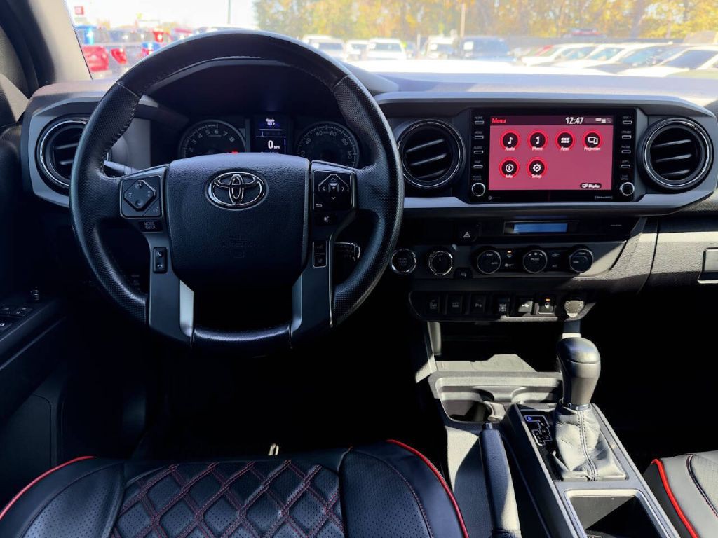 2021 Toyota Tacoma Image 14