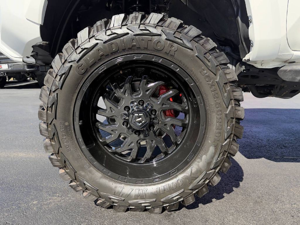 2021 Toyota Tacoma Image 22