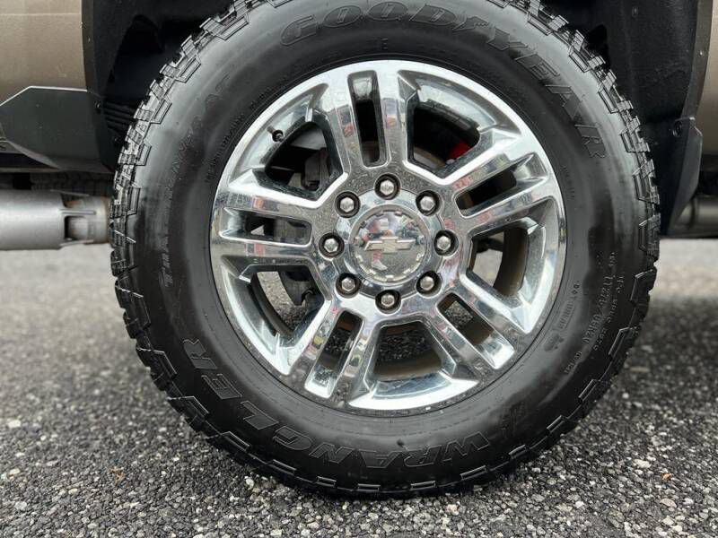 2015 Chevrolet Silverado 1500 Image 18