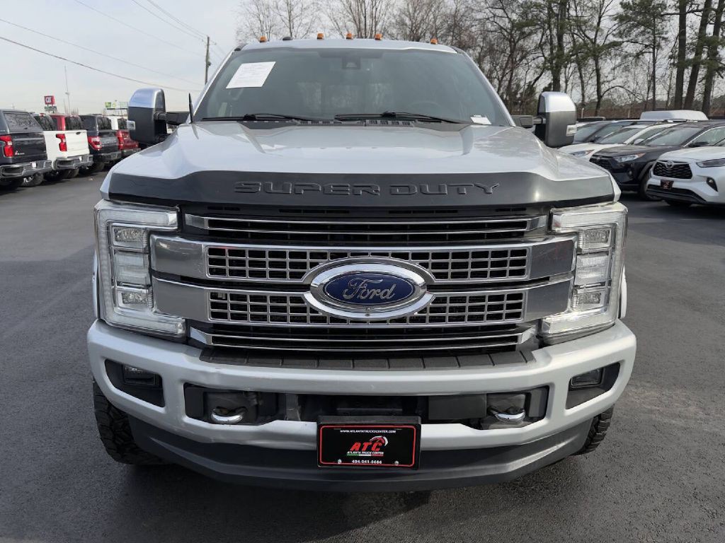 2017 Ford F-350 Image 2