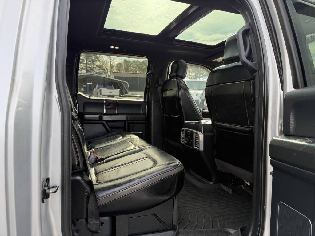 2017 Ford F-350 Image 12