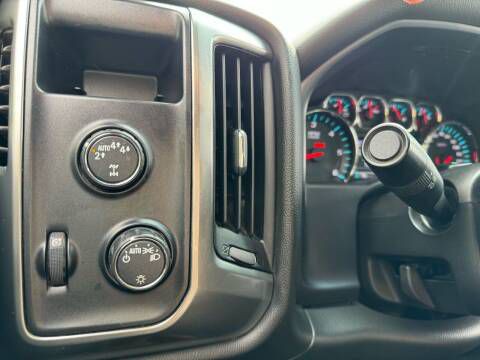 2017 Chevrolet Silverado 1500 Image 18