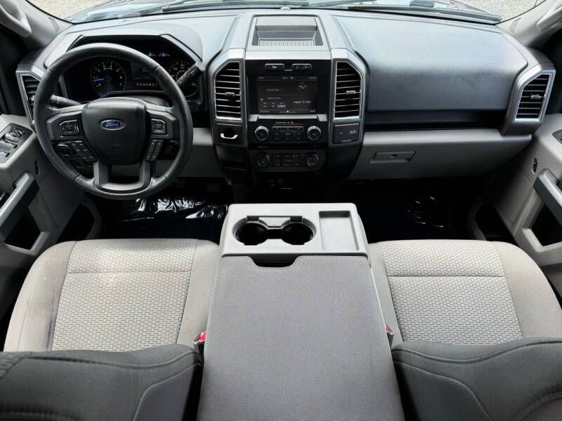 2015 Ford F-150 Image 9