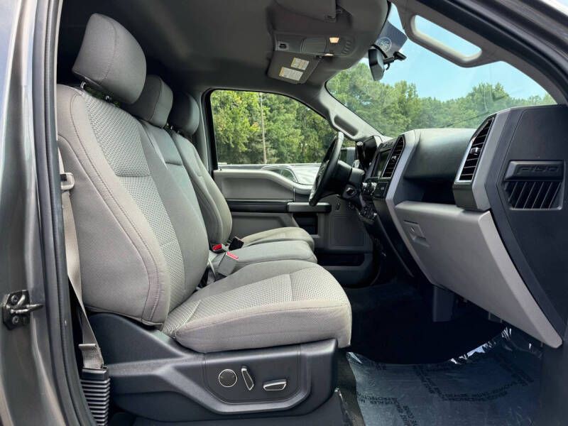 2015 Ford F-150 Image 17