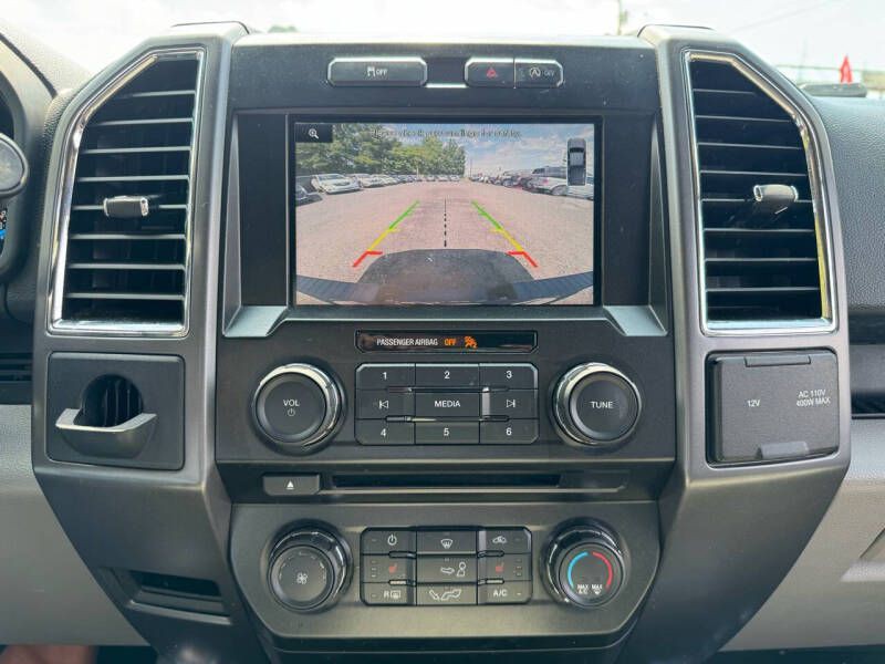 2015 Ford F-150 Image 20