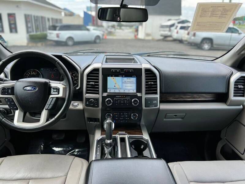 2018 Ford F-150 Image 12