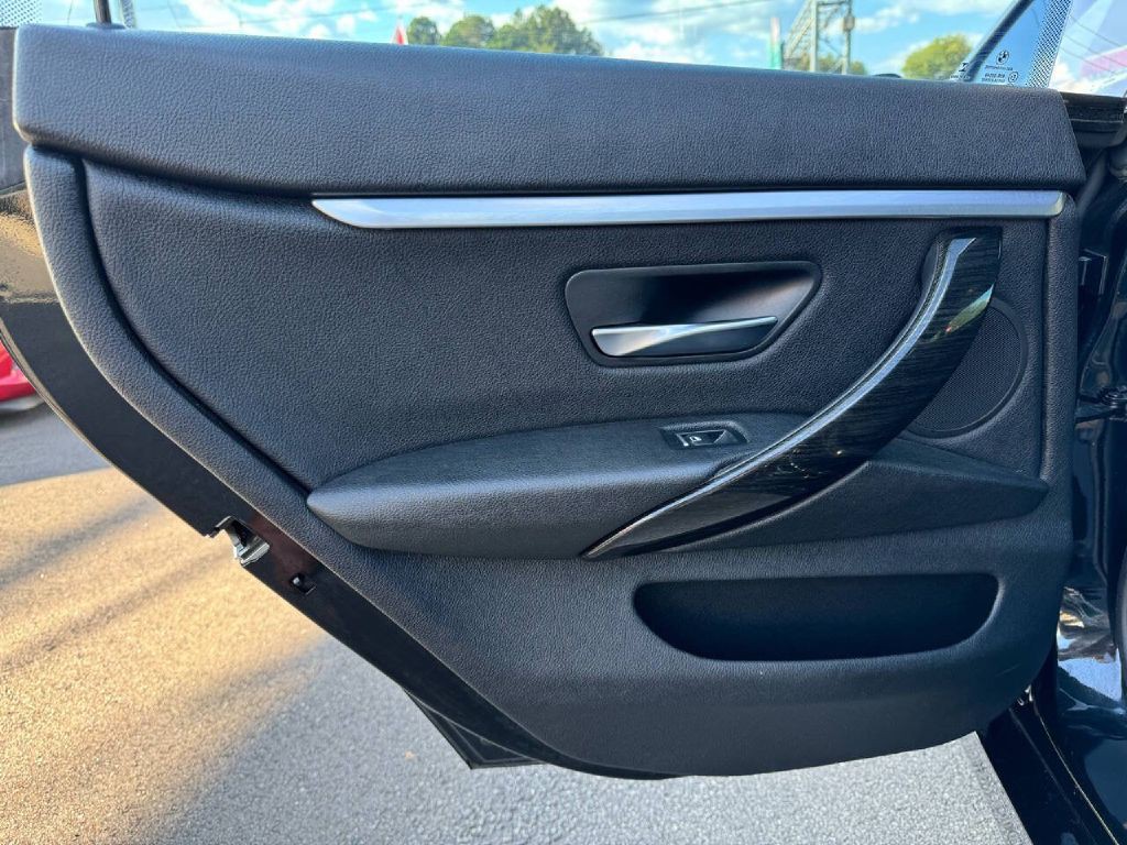 2018 BMW 4 Series Image 19