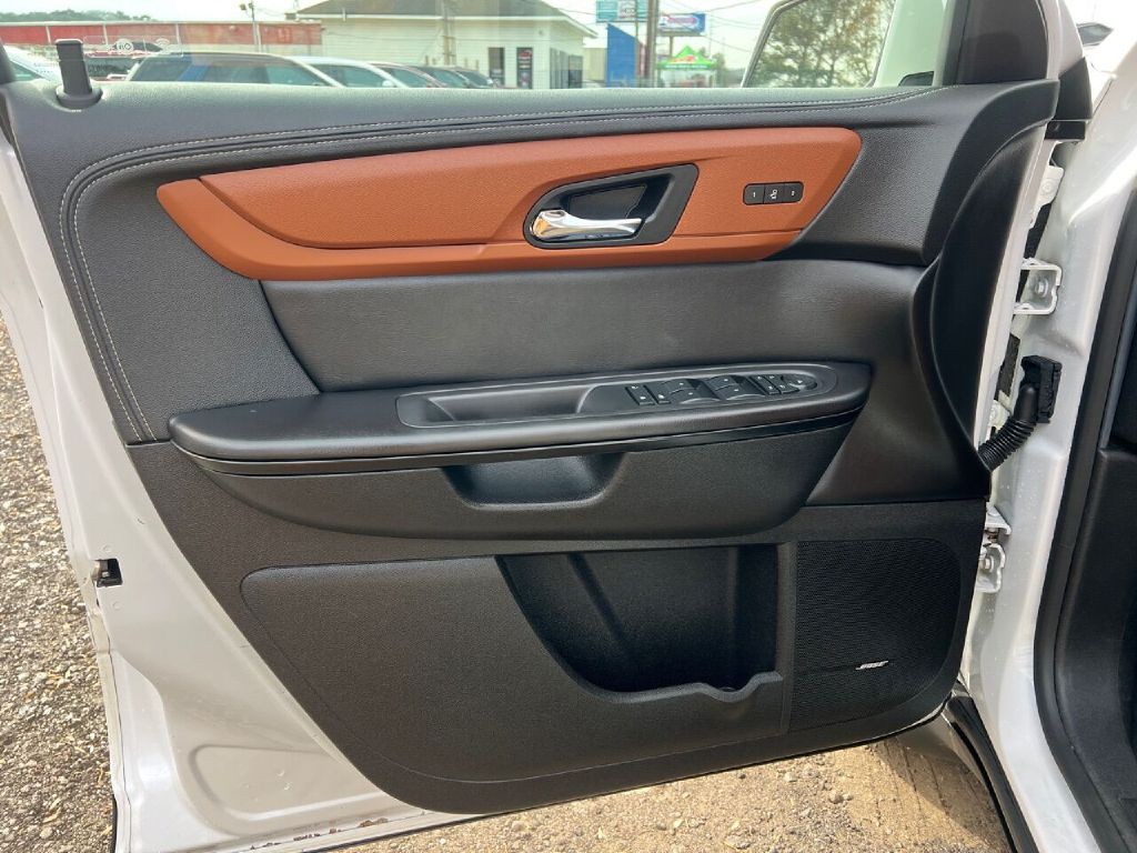 2017 Chevrolet Traverse Image 7