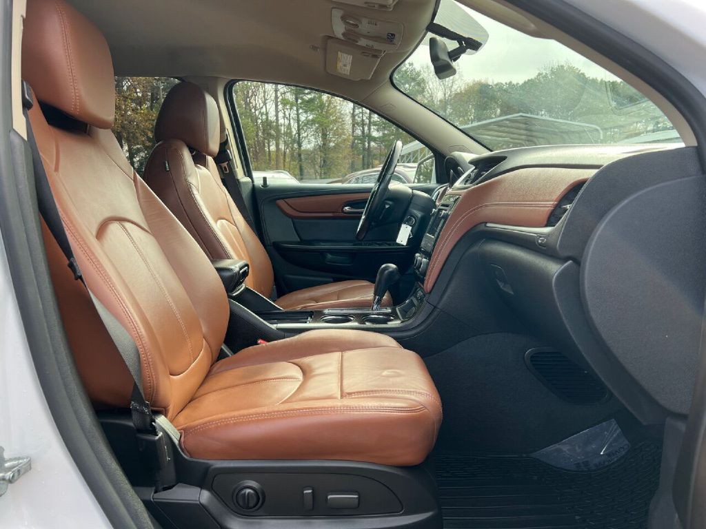 2017 Chevrolet Traverse Image 15