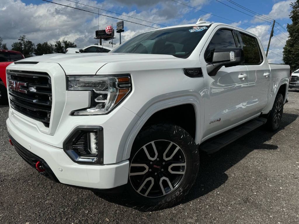 2019 GMC Sierra Image 2