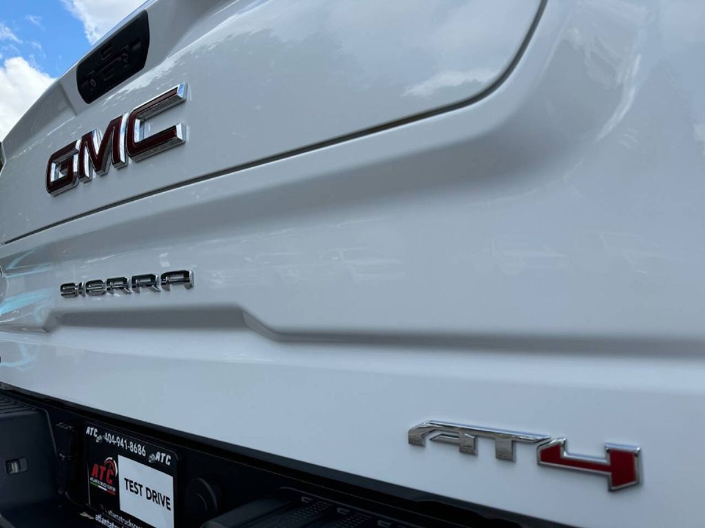 2019 GMC Sierra Image 11