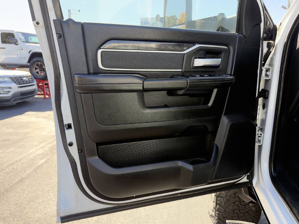 2019 RAM 2500 Image 18