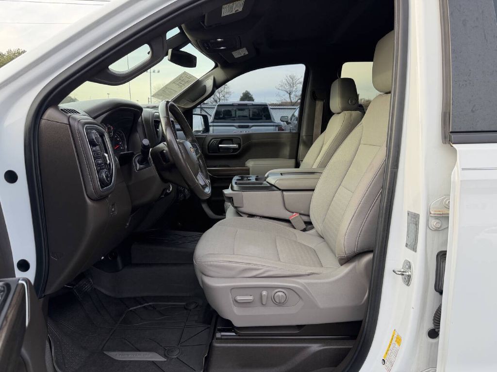 2019 Chevrolet Silverado 1500 Image 10