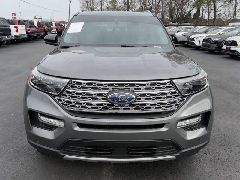 2021 Ford Explorer Image 3