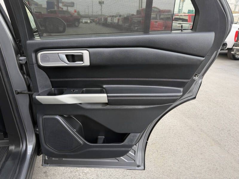 2021 Ford Explorer Image 19