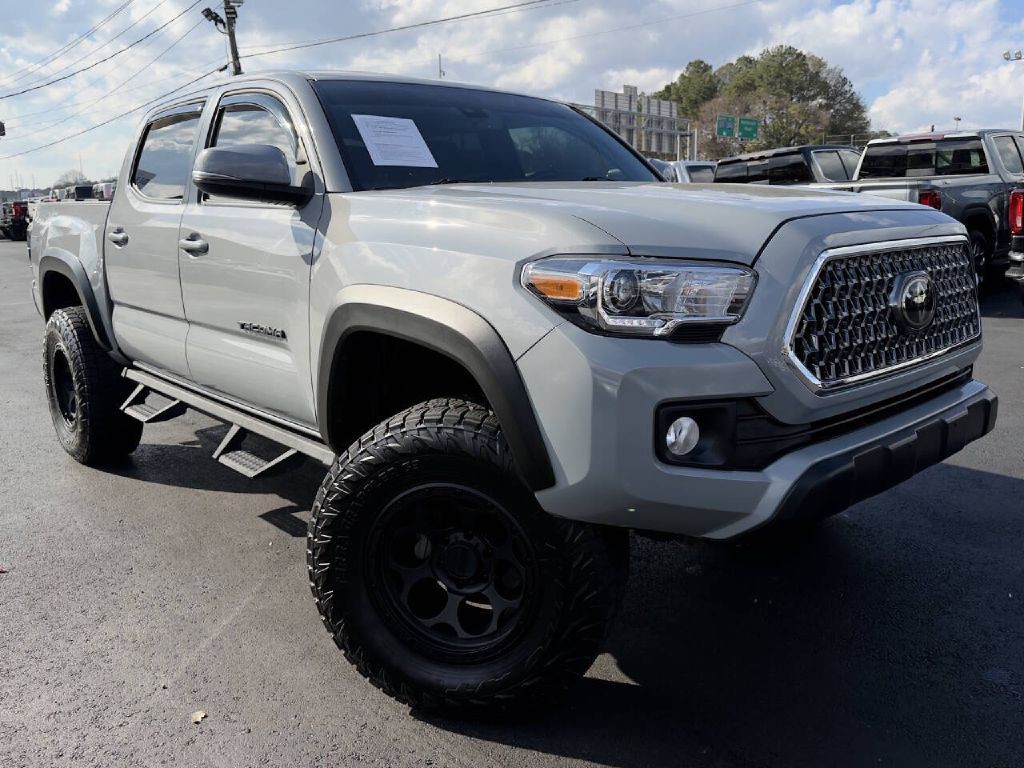2019 Toyota Tacoma Image 3