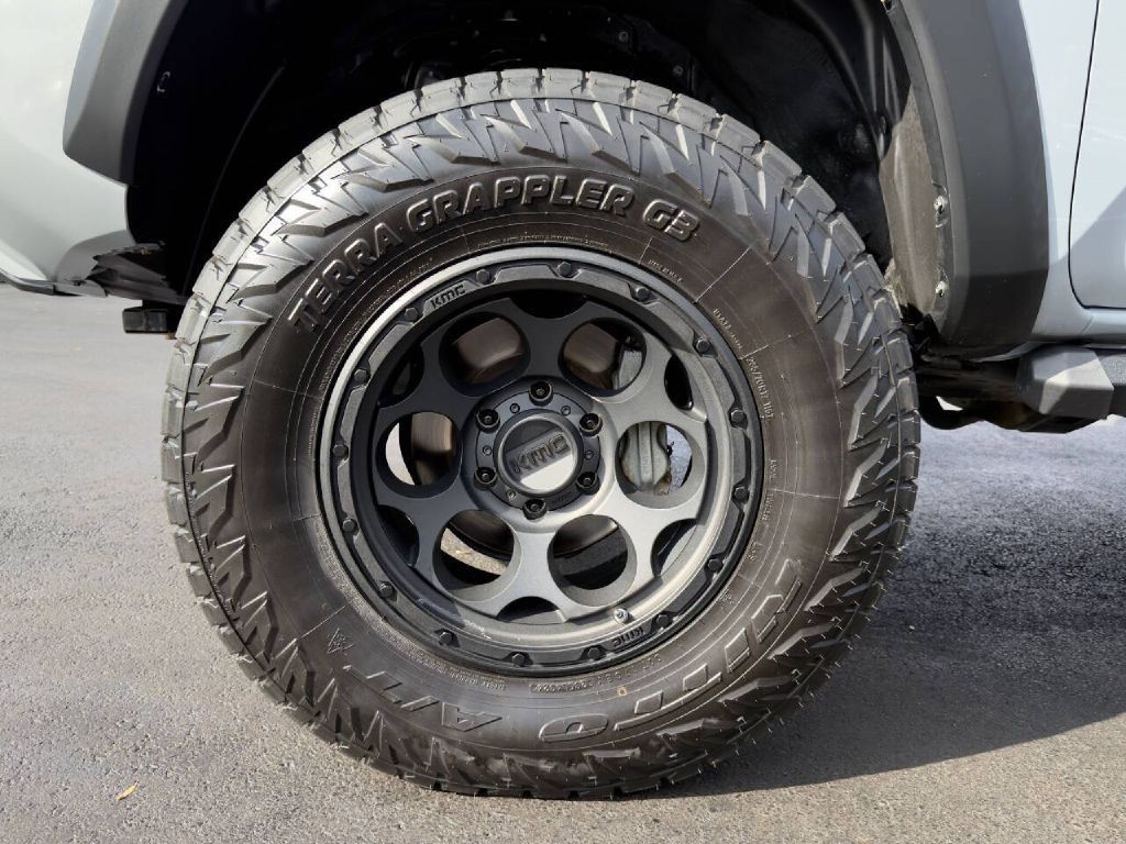 2019 Toyota Tacoma Image 22