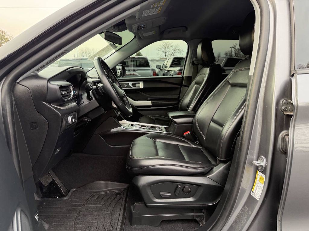 2021 Ford Explorer Image 10