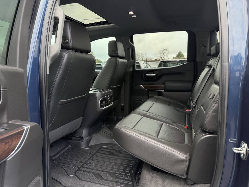 2019 GMC Sierra Image 10