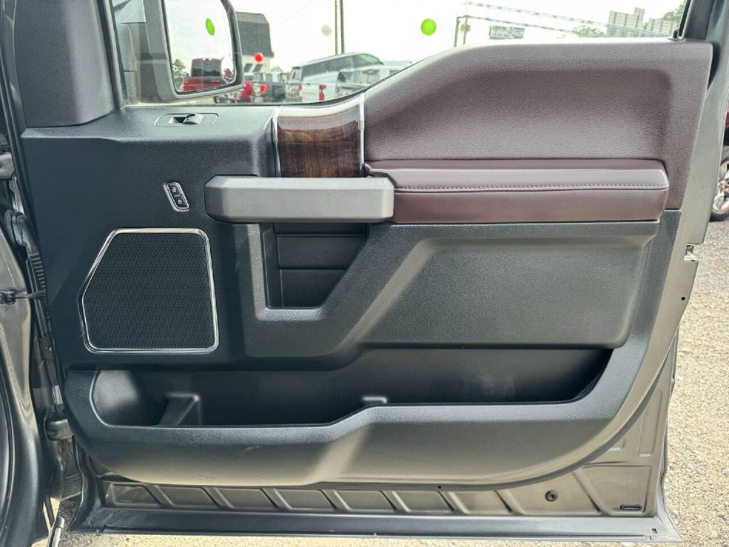 2016 Ford F-150 Image 27