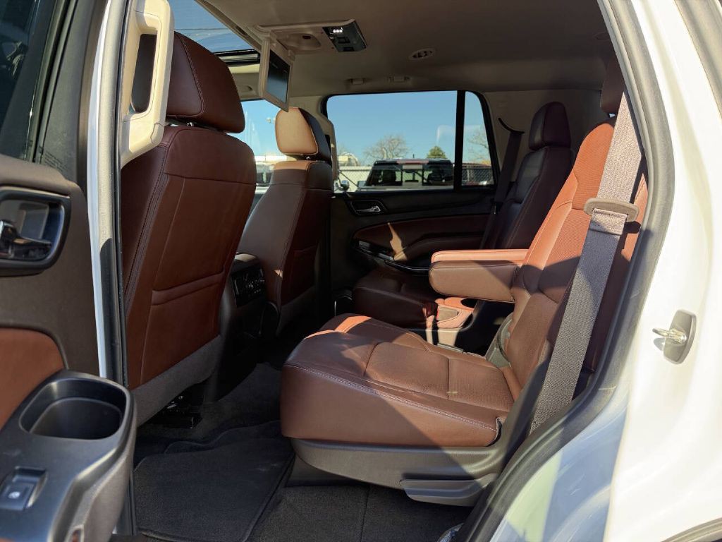 2017 Chevrolet Tahoe Image 11