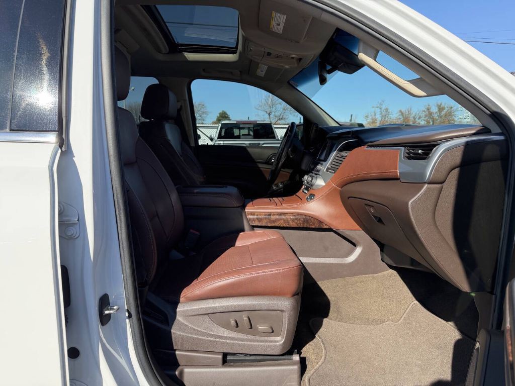 2017 Chevrolet Tahoe Image 13