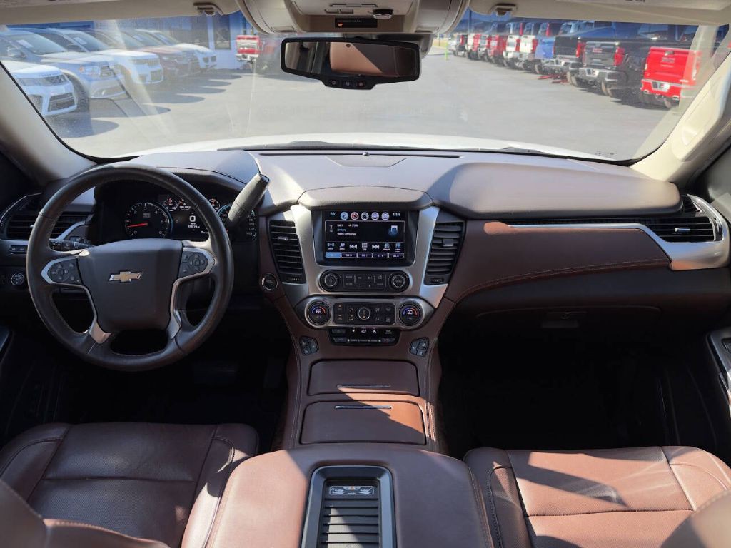 2017 Chevrolet Tahoe Image 14