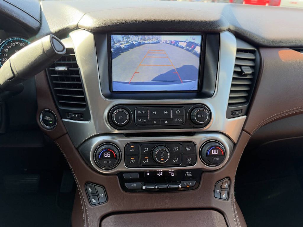 2017 Chevrolet Tahoe Image 18