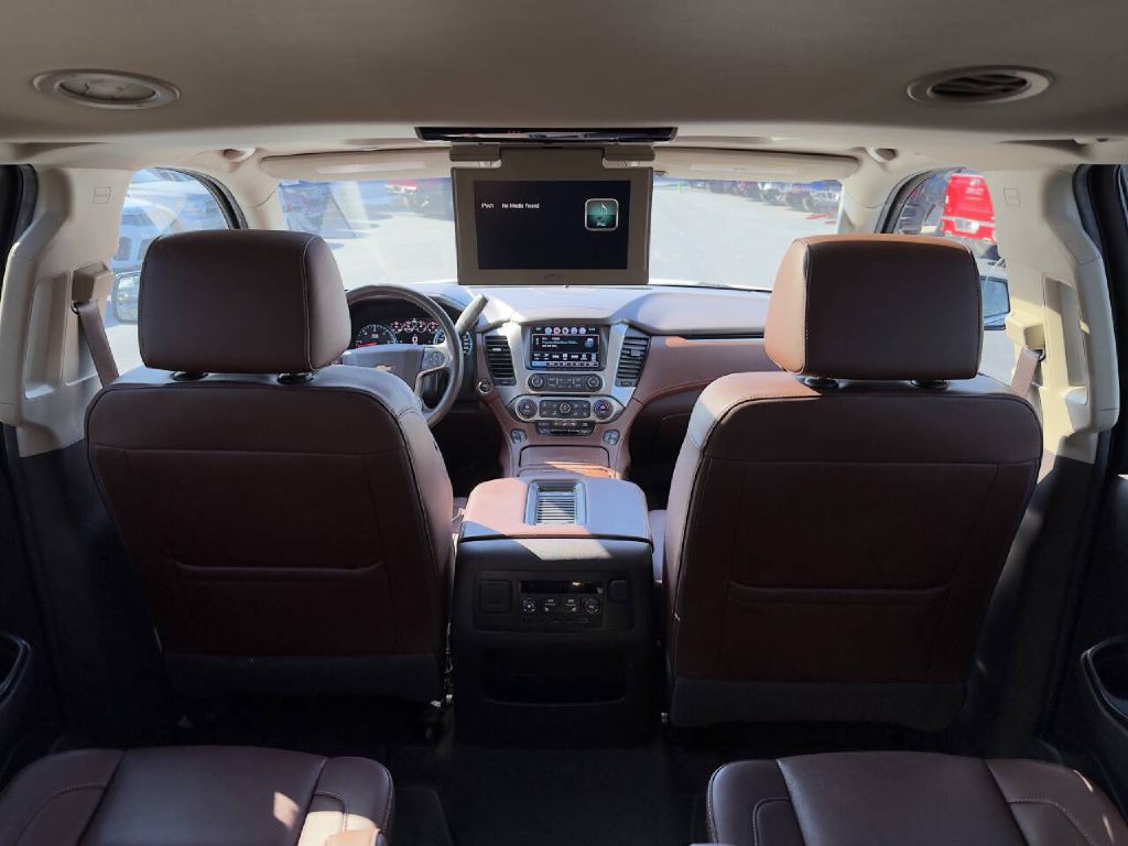 2017 Chevrolet Tahoe Image 19