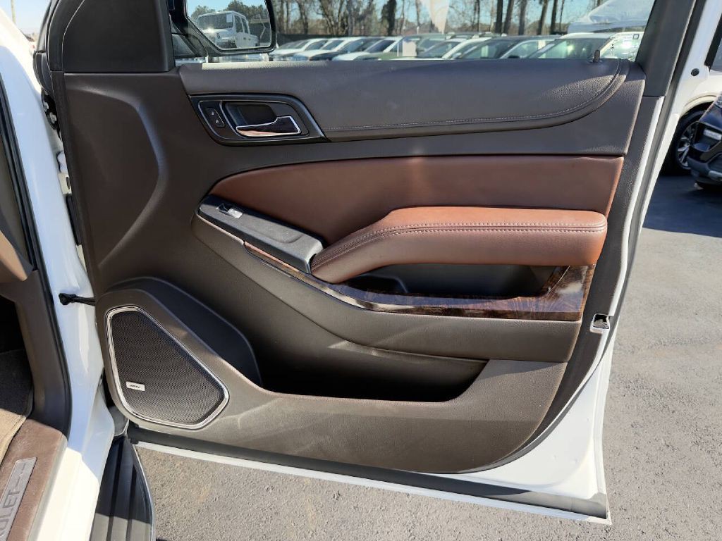 2017 Chevrolet Tahoe Image 23