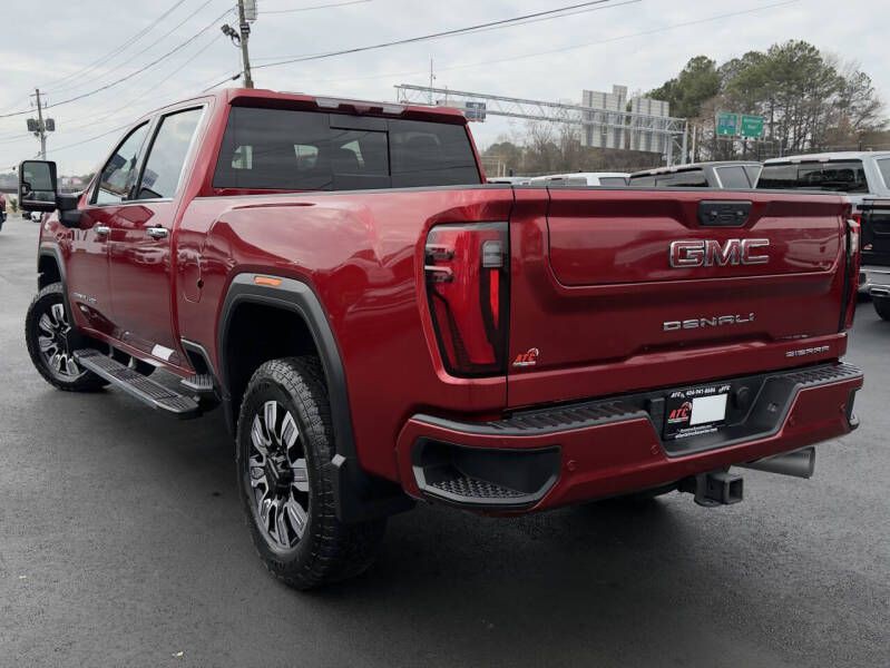 2024 GMC Sierra Image 7