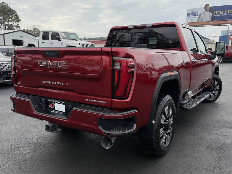 2024 GMC Sierra Image 9