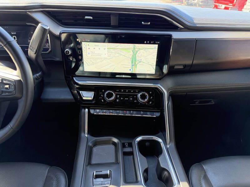 2025 GMC Sierra Image 19