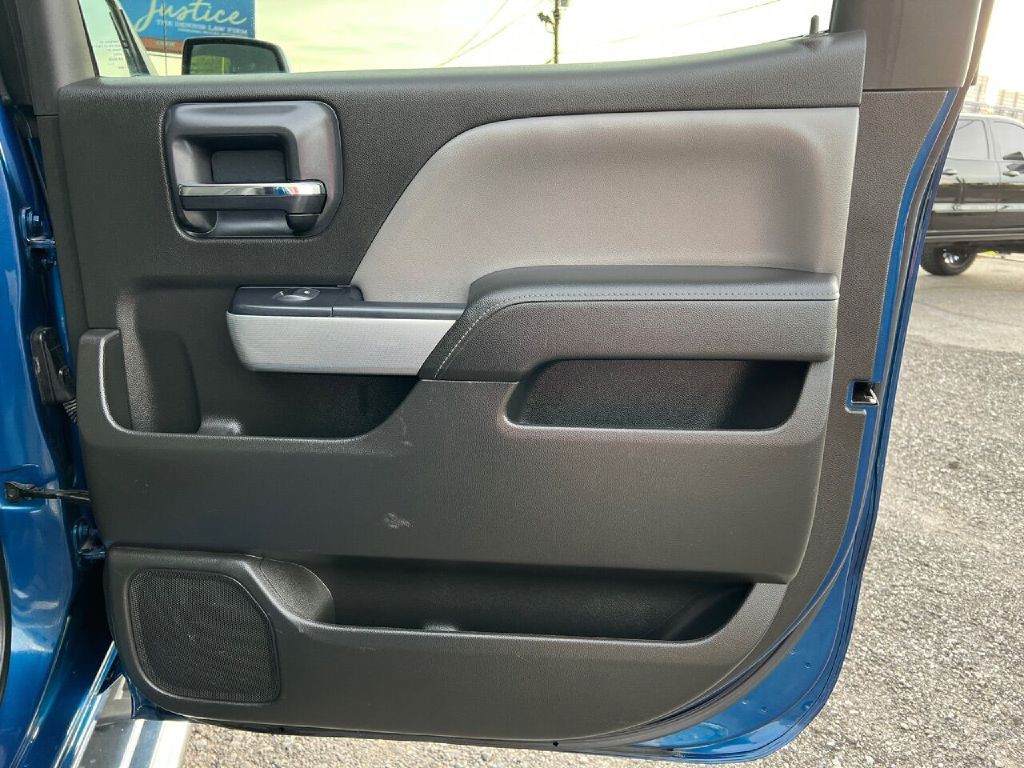 2015 Chevrolet Silverado 1500 Image 33