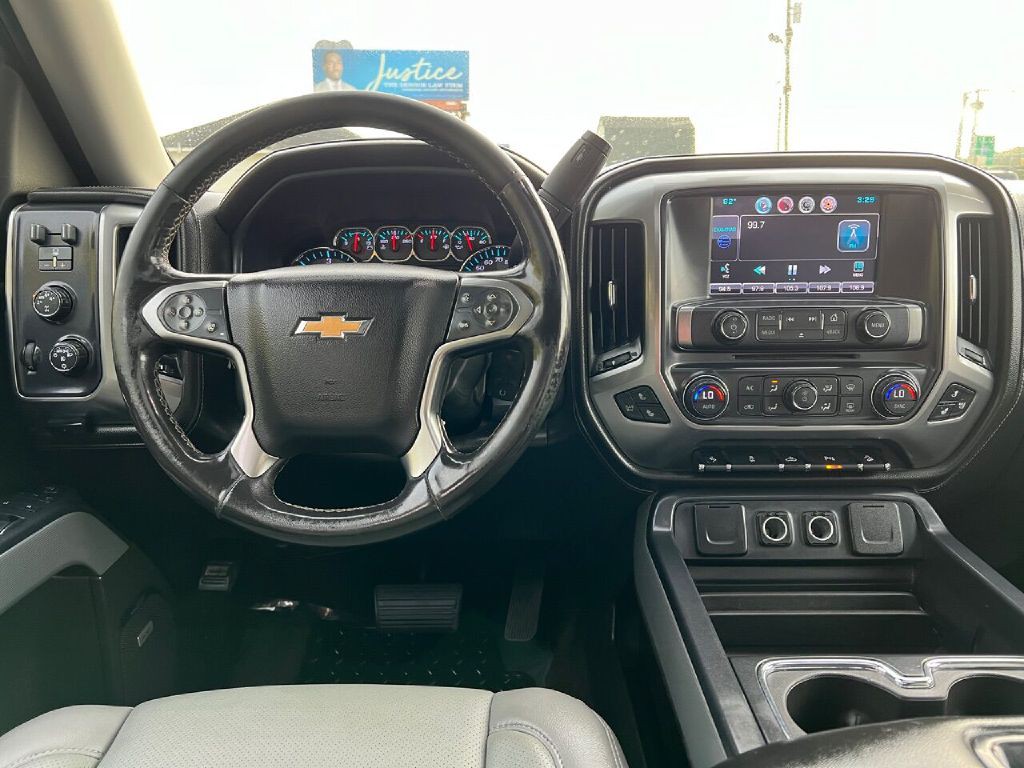 2015 Chevrolet Silverado 1500 Image 40