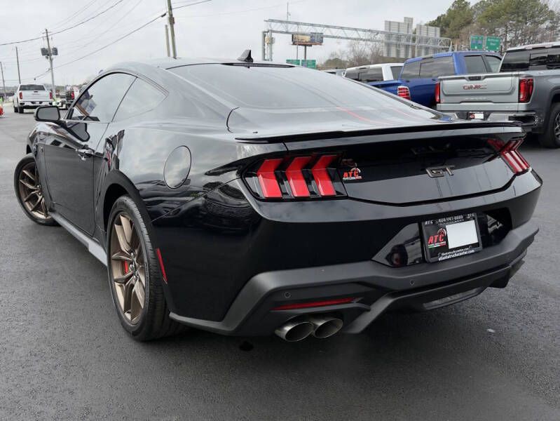 2024 Ford Mustang Image 5