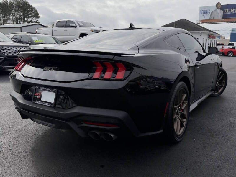 2024 Ford Mustang Image 7